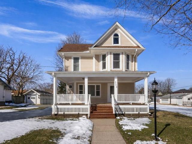 House for sale in Kirkland, Illinois