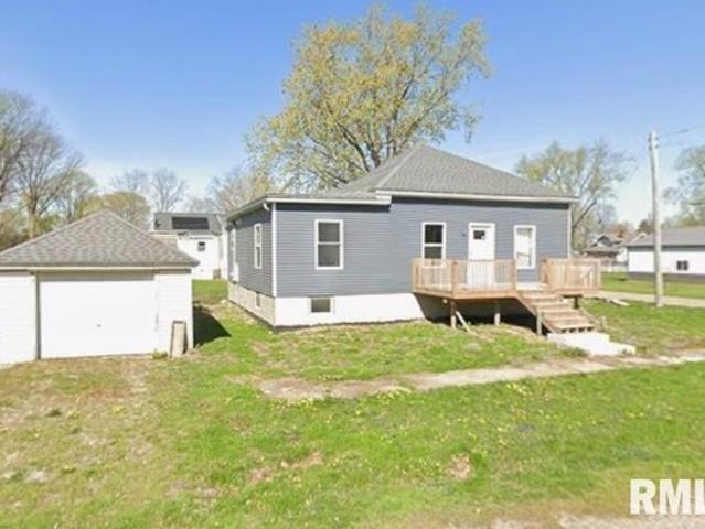 House for sale in Greenview, Illinois