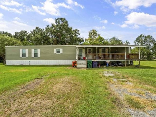 House for sale in Iowa, Calcasieu Parish