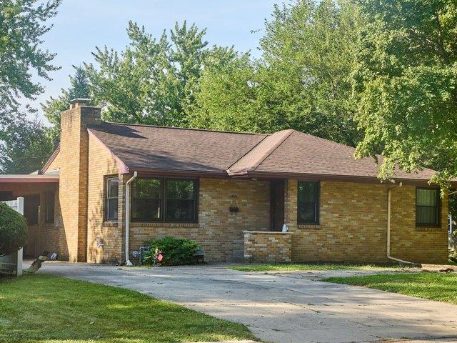 House for sale in Peru, Illinois