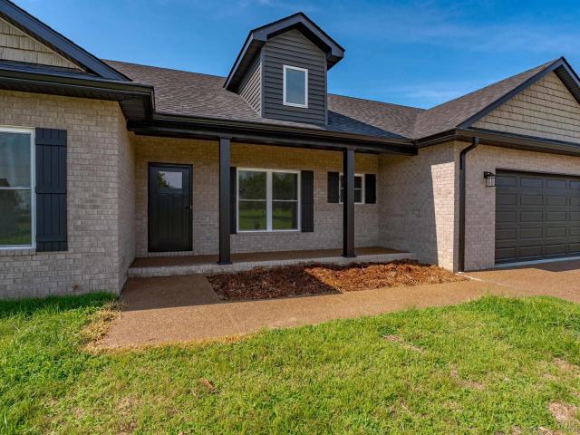 House for sale in Mount Vernon, Posey County