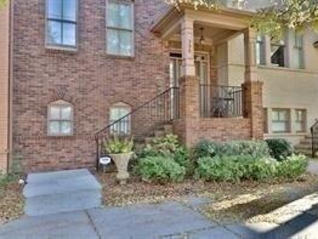 Townhouse for rent in Suwanee