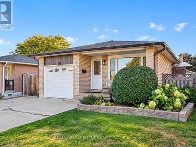 House for sale in Templemead, Hamilton