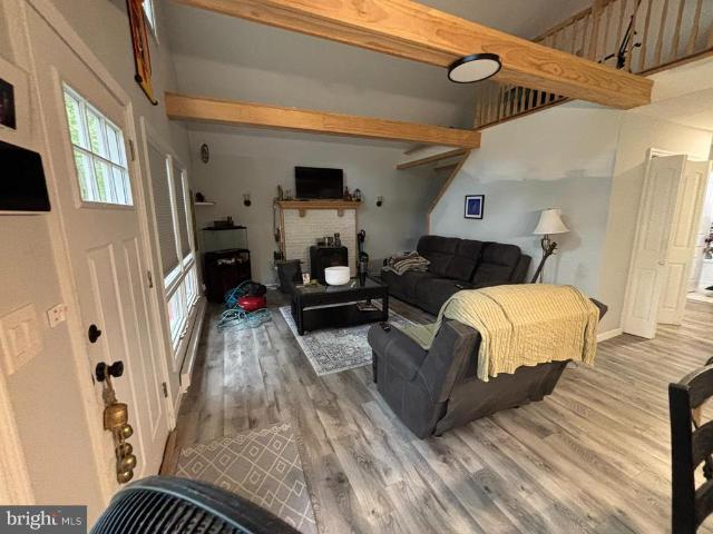 House for sale in Henryville