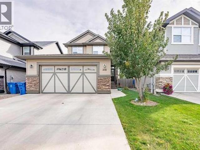 House for sale in Copperwood, Lethbridge