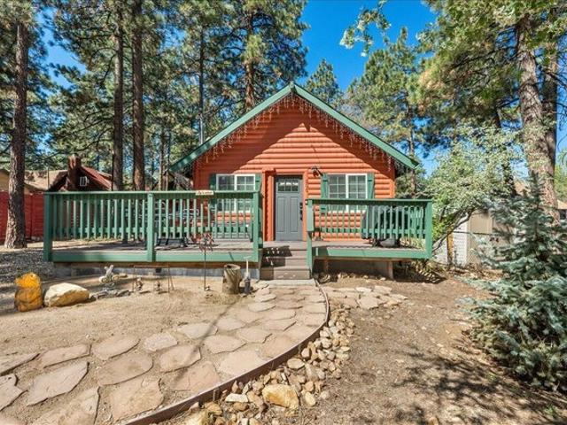 House for sale in Big Bear City, California