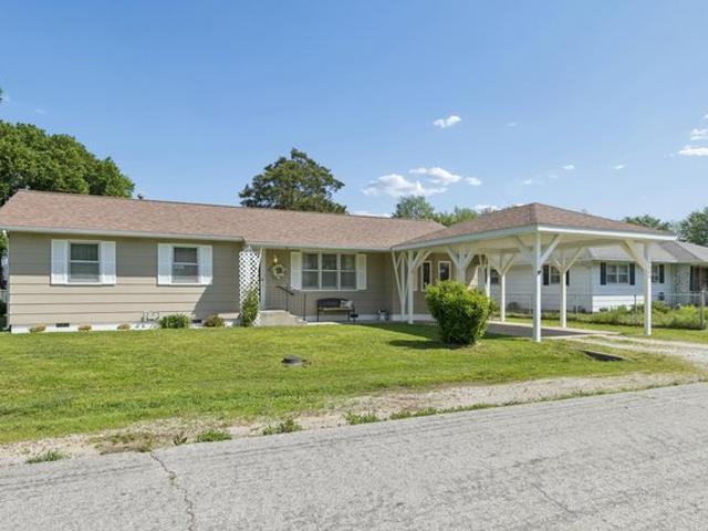 House for sale in Lockwood, Missouri