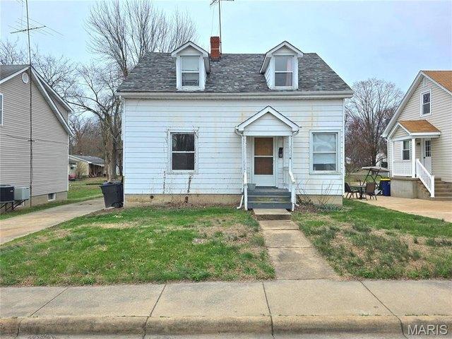 House for sale in Washington, Missouri