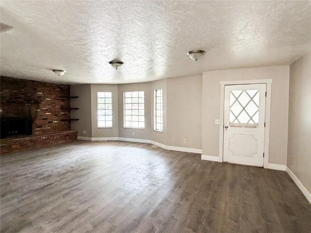 House for sale in Washita, Oklahoma