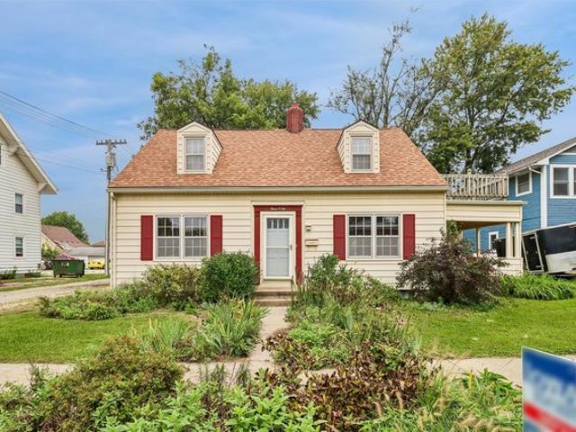 House for sale in Indianola, Warren County