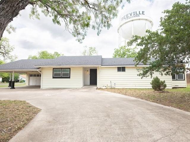 House for sale in Bee, Texas