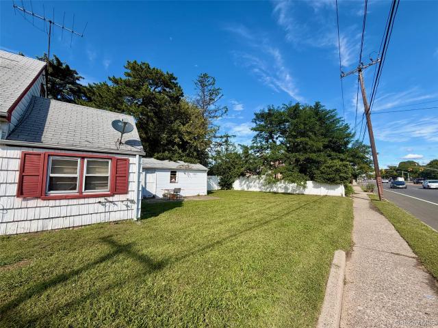 House for sale in Hicksville, Nassau County