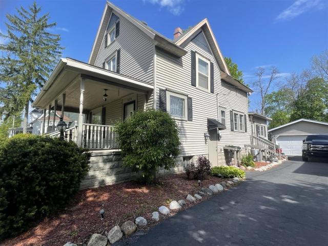 House for sale in Dowagiac, Michigan
