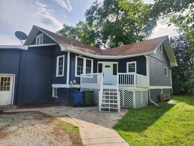 House for sale in Benton, Illinois