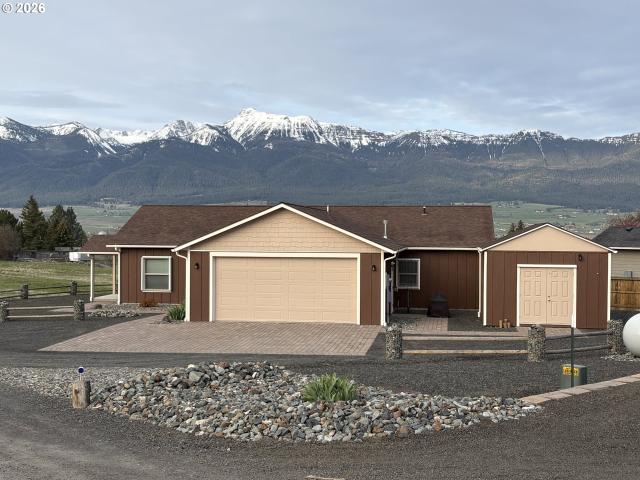 House for sale in Oregonia