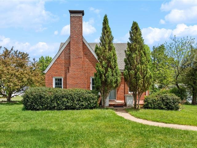 House for sale in West Jefferson, North Carolina