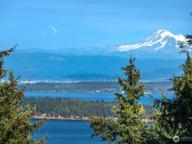House for sale in Orcas, Washington