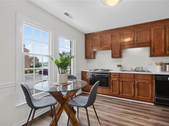 Condo for sale in Virginia