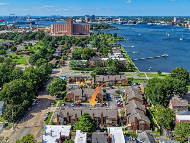 Condo for sale in Virginia