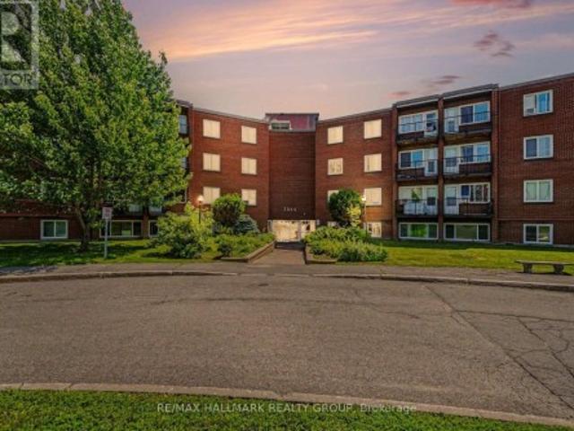 Condo for sale in Beacon Hill South, Ottawa