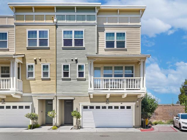 Townhouse for sale in Alvarado, Union City