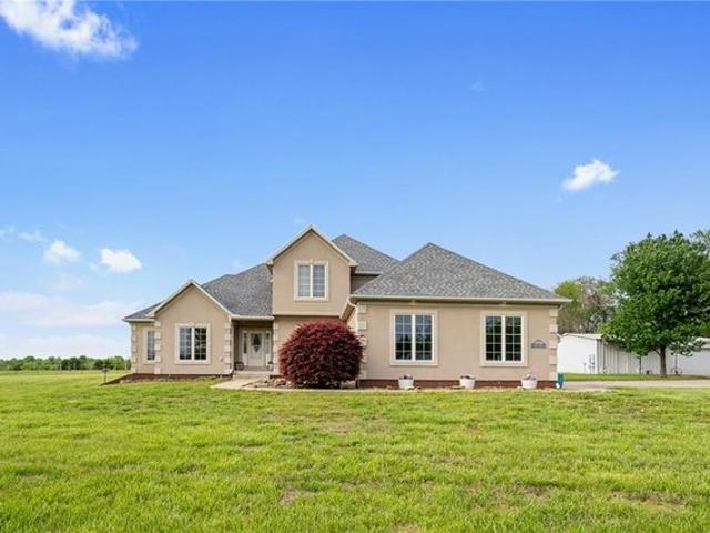 House for sale in Grain Valley, Missouri