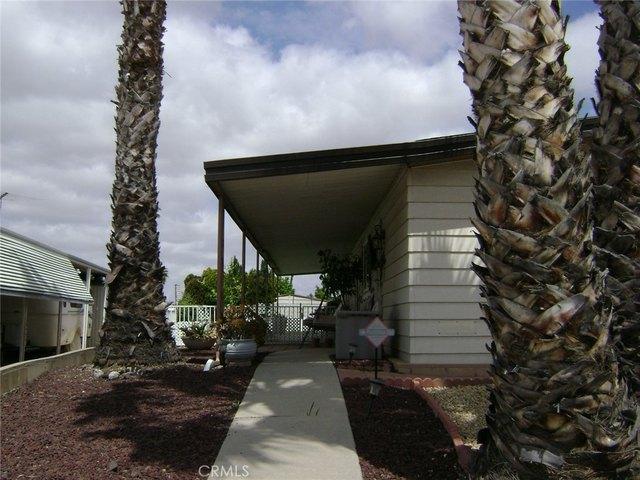 House for sale in Homeland, California