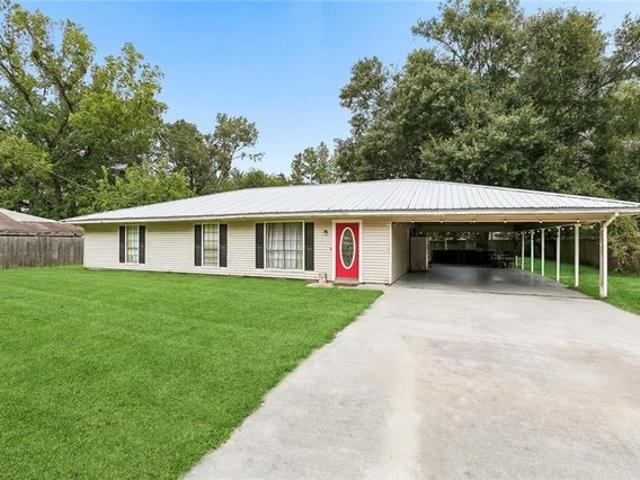 House for sale in Holden, Louisiana