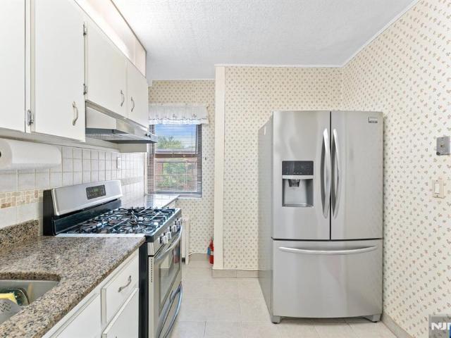 House for sale in Fort Lee, New Jersey