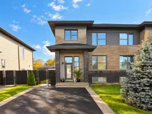 House for sale in Carignan, Montérégie