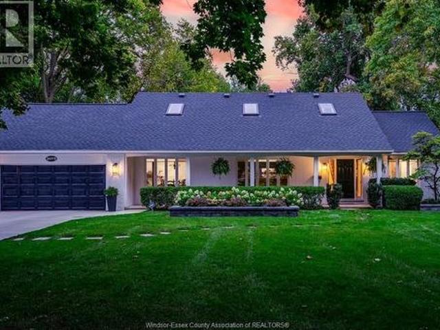 House for sale in Kingsville, Ontario