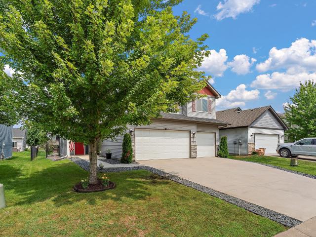 House for sale in Farmington, Minnesota