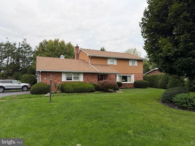 House for sale in Lebanon, Lebanon County