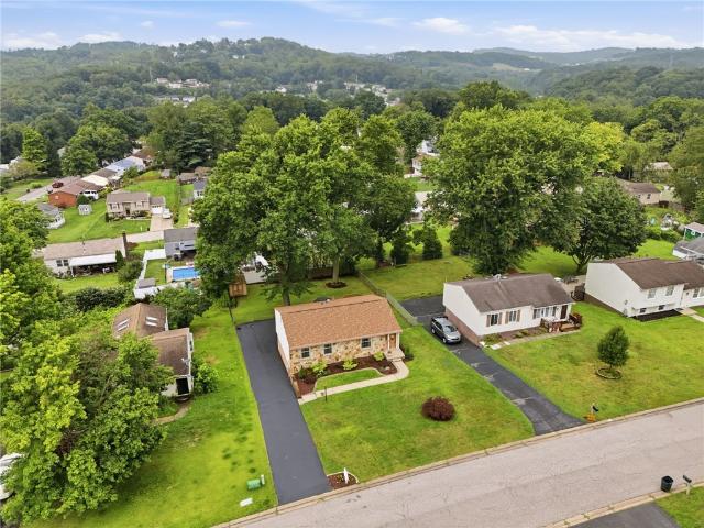 House for sale in South Park, Pennsylvania