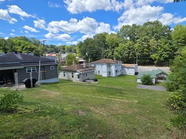 House for sale in Beckley, West Virginia