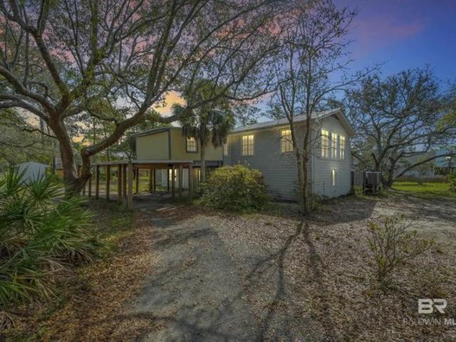House for sale in Elberta, Alabama