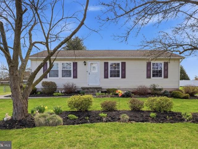 House for sale in Dover, Pennsylvania