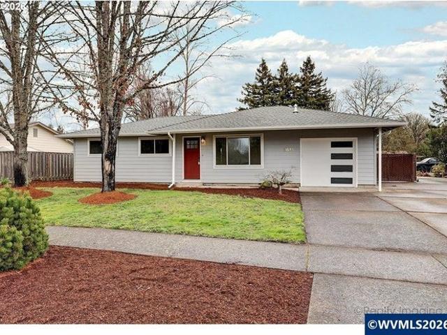 House for sale in Oregonia