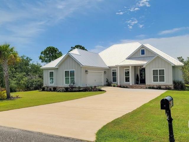 House for sale in Orange Beach, Alabama