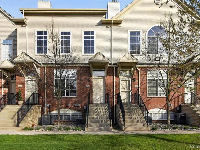 Condo for sale in Novi, Michigan