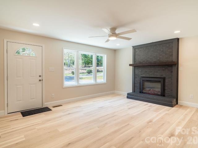 House for sale in Chesterfield, Morganton