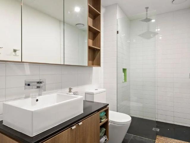 Apartment for rent in Footscray