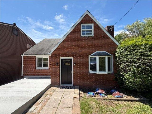 House for sale in Pittsburg, Pennsylvania