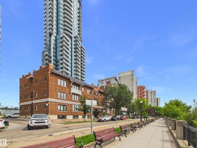 Condo for sale in Wedgewood, Alberta