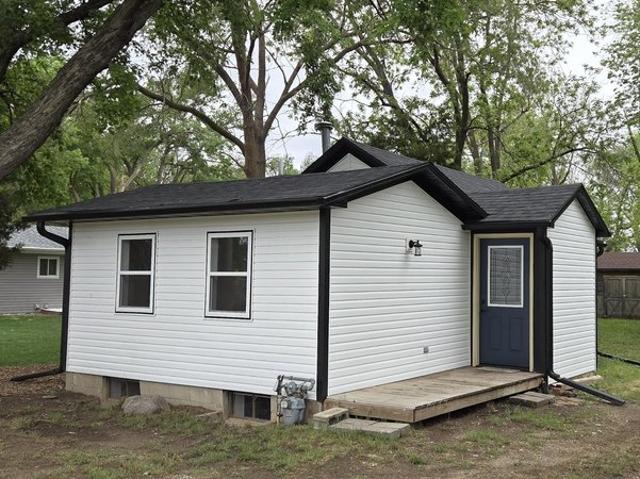 House for sale in Elk Point, South Dakota