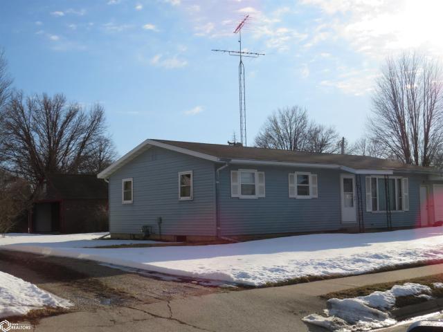 House for sale in Hampton, Iowa