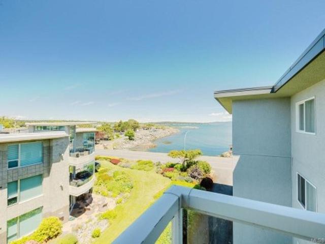 Property for sale in Oak Bay, British Columbia