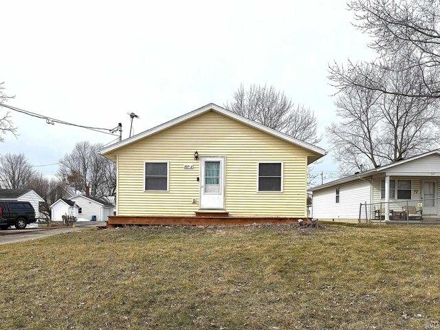 House for sale in Farmland, Indiana