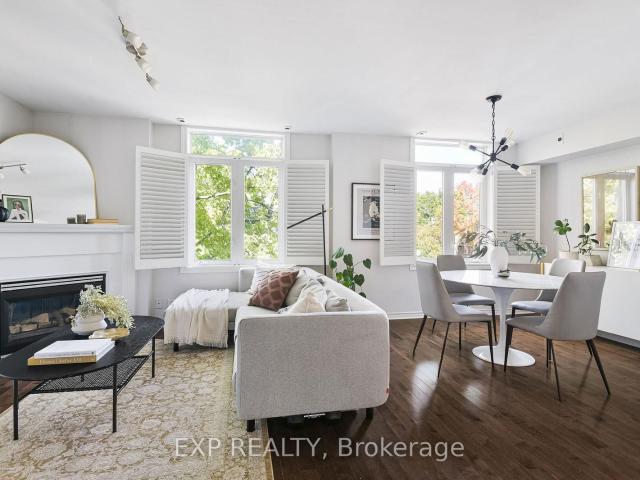 Condo for sale in Toronto, Golden Horseshoe