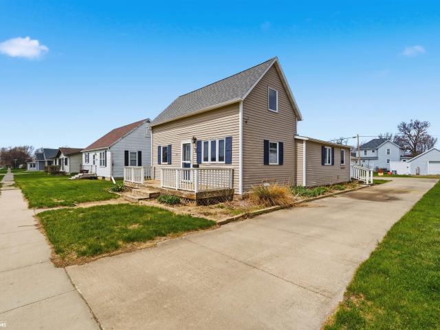 House for sale in State Center, Iowa